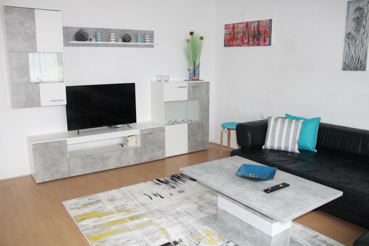 Holiday House Huszar Parndorf Esterno foto