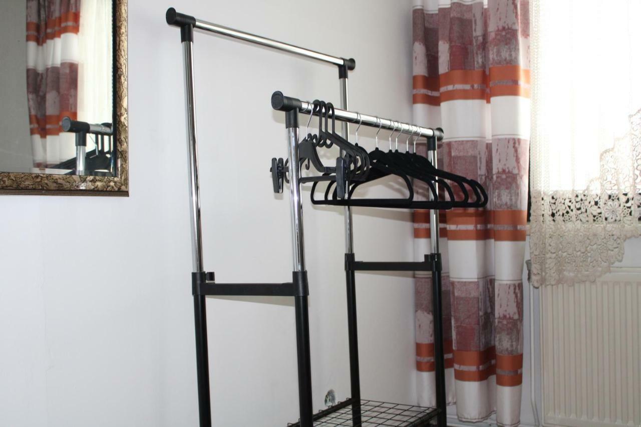 Holiday House Huszar Parndorf Esterno foto